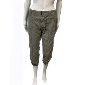 Eddie Bauer Utility Cargo Capris Size 8